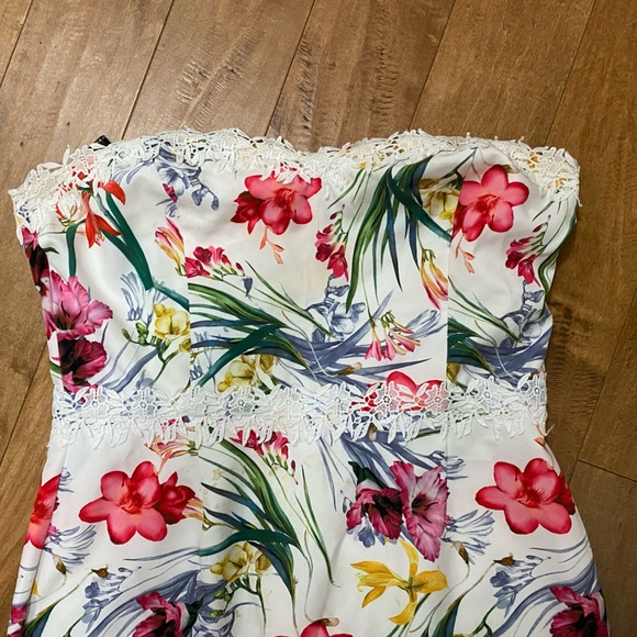 ASOS floral strapless midi dress - Picture 4 of 9